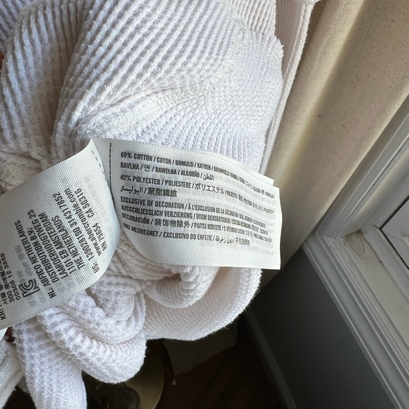 Abercrombie & Fitch Long Sleeve Thermal Tee | Small - Picture 7 of 10